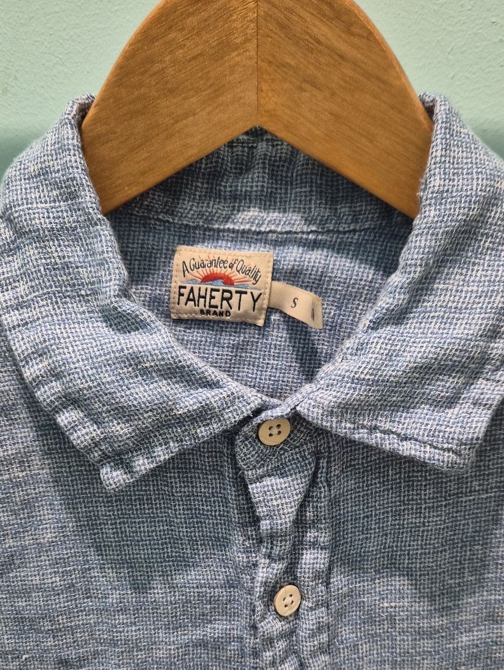Faherty Light Blue Textured Button-Down Shirt